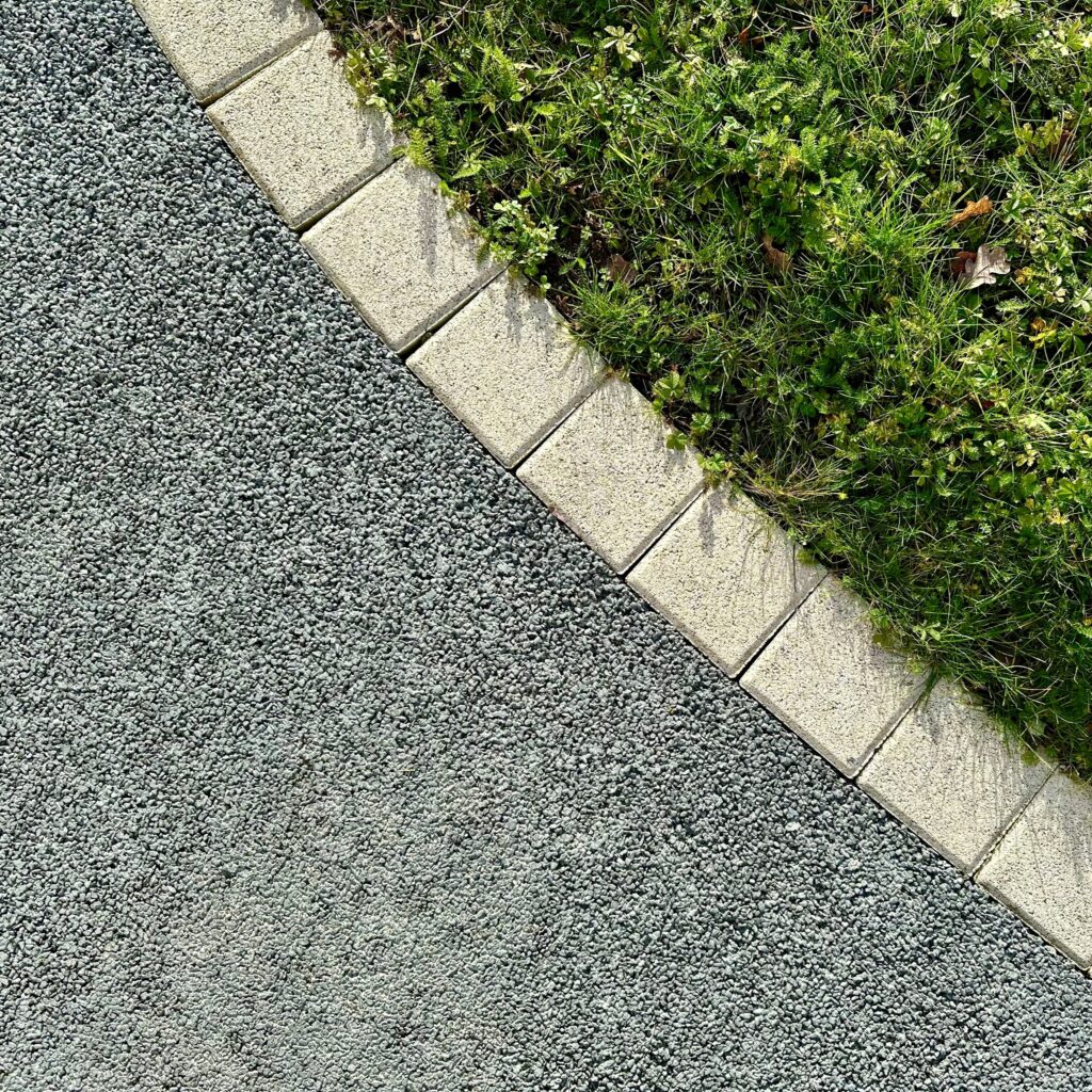 We install edging and borders for driveways and patios in Dorset